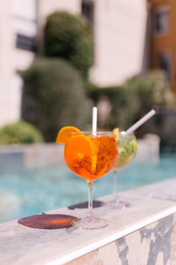 Le Victoria Boutique Hotel Saint-Paul-Trois-Châteaux Buitenkant foto