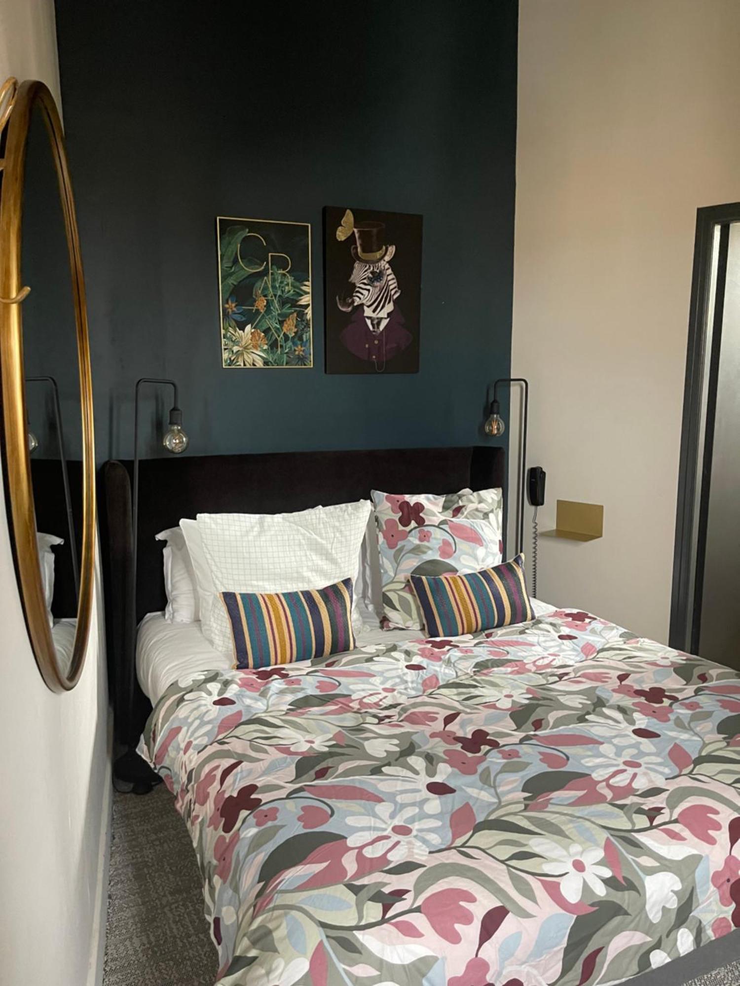 Le Victoria Boutique Hotel Saint-Paul-Trois-Châteaux Buitenkant foto