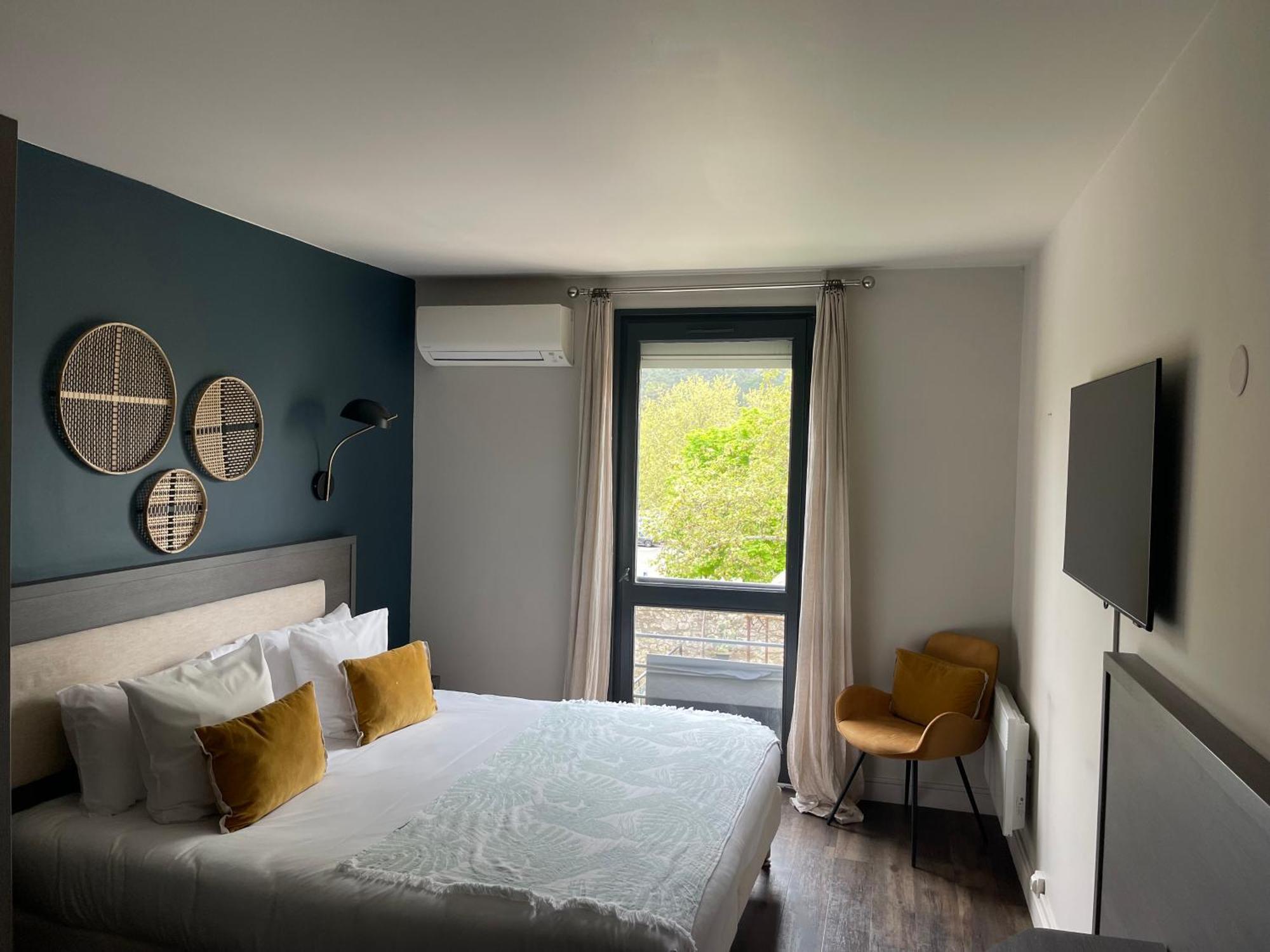 Le Victoria Boutique Hotel Saint-Paul-Trois-Châteaux Buitenkant foto