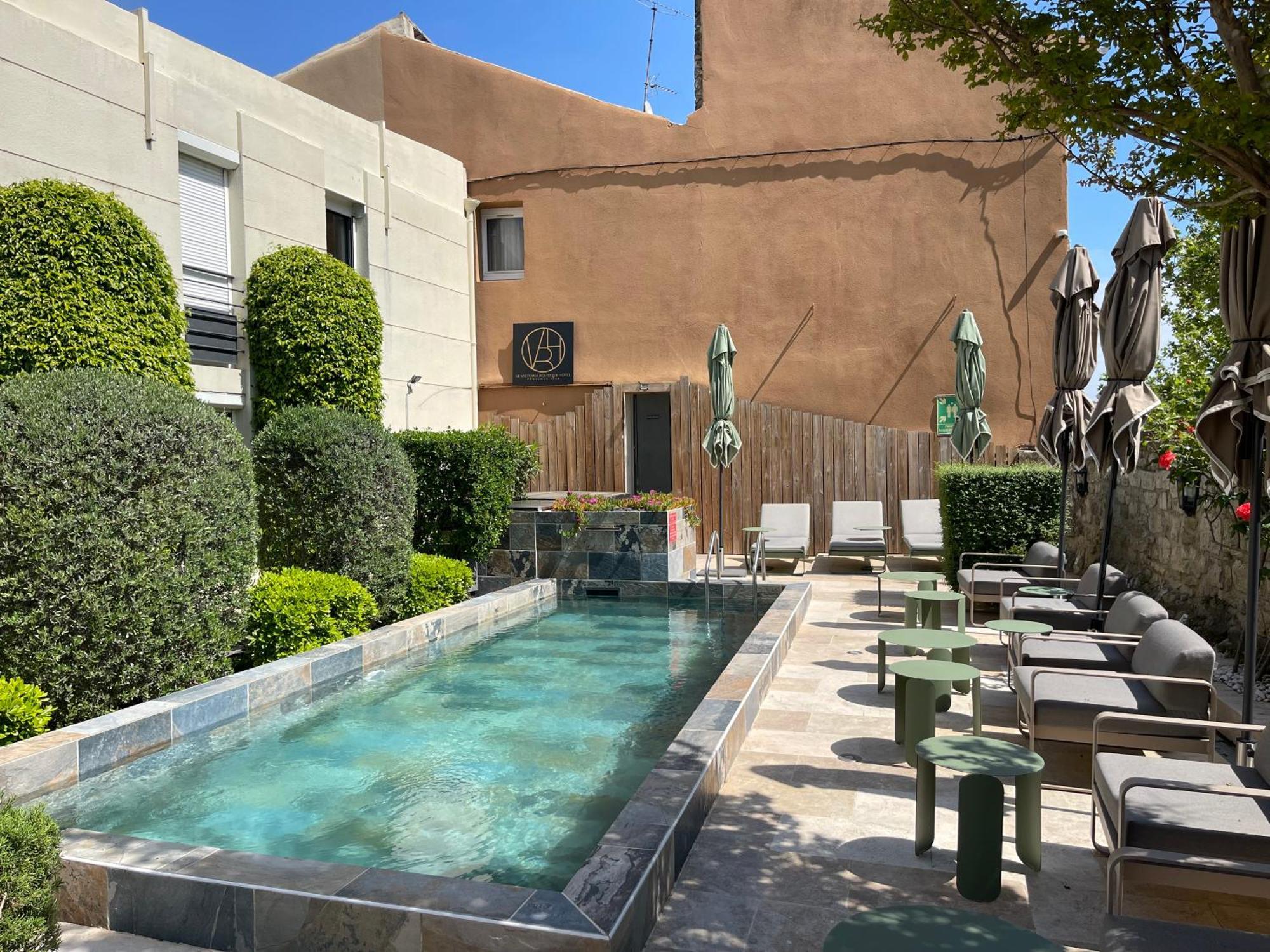 Le Victoria Boutique Hotel Saint-Paul-Trois-Châteaux Buitenkant foto